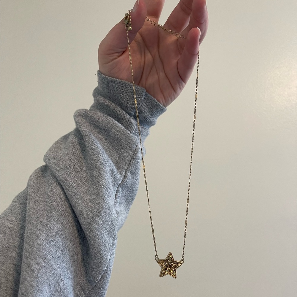 gold star necklace